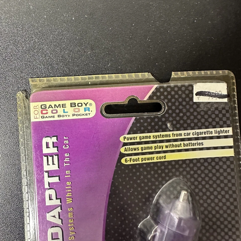 Adaptador Universal Coche Pelican Púrpura Para Gameboy Color - *NUEVO SELLADO DE FÁBRICA* Foto 2 de 4
