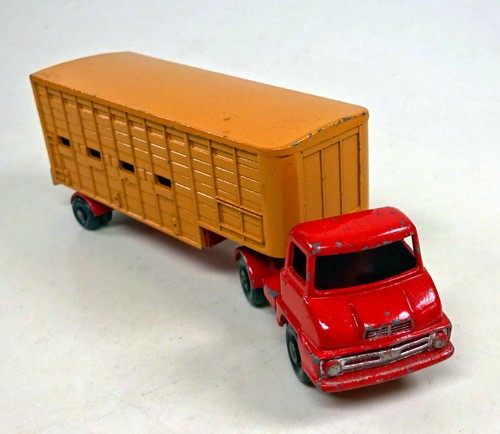 Matchbox Major Pack M7 Cattle Truck rot/dunkelbraun schwarze Räder feines Profil - Picture 4 of 6