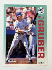 1992 Fleer Kelly Gruber #329 Toronto Blue Jays Baseball Card NM Cond MLB