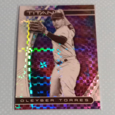 Panini 2021 Chronicles Gleyber Torres #24 Titan Insert Hologram Yankees