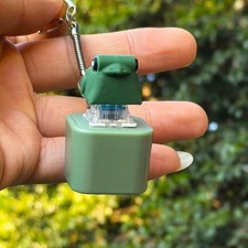 Frog Croaking Fidget Toy Adults Keyboard Clicker Frog Fidget Toys Fun Keychain