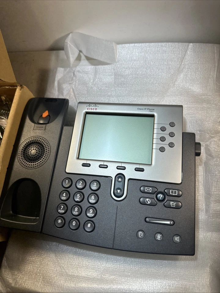 Cisco CP-7961G VoIP PoE Telephone Gray IP Business Phone / Free Shipping - Image 2 of 4