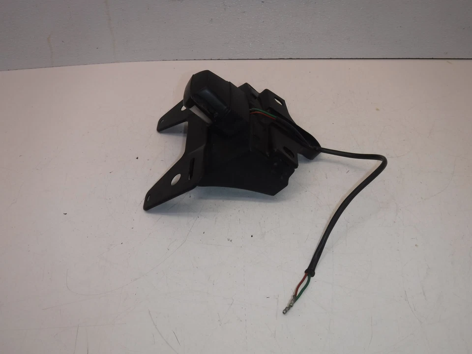 Honda V65 Magna 1983 placa de licencia soporte de luz Foto 2 de 4