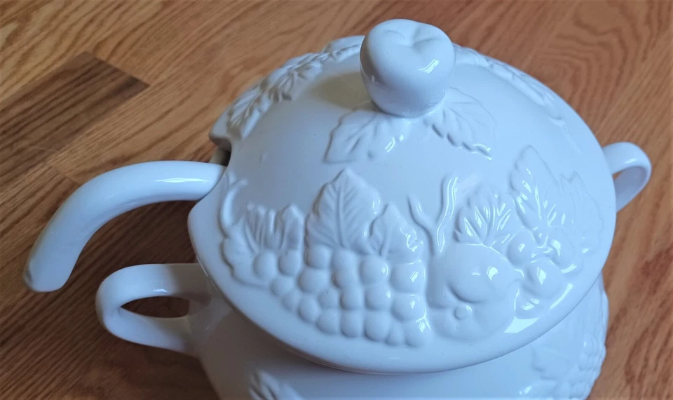 Tazón de sopa de 3 piezas de loza blanca naturaleza en relieve galería de mesas 6" Foto 4 de 4