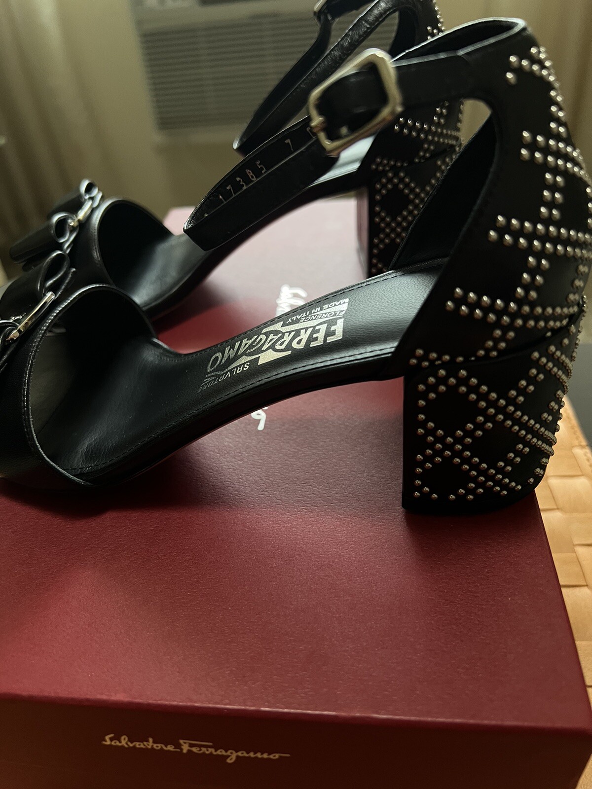 Salvatore Ferragamo Black Gavina Bow Patent Studded  Leather Sandals.Size 7C.NWB