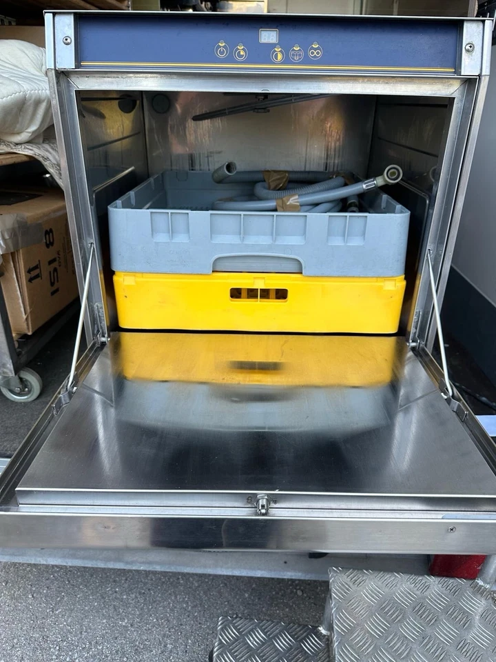 Professioneller Geschirrspülmaschine