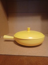 Vintage Fiestaware Orig Yellow French Casserole W/Lid. 1940-42. No Chips/Cracks.