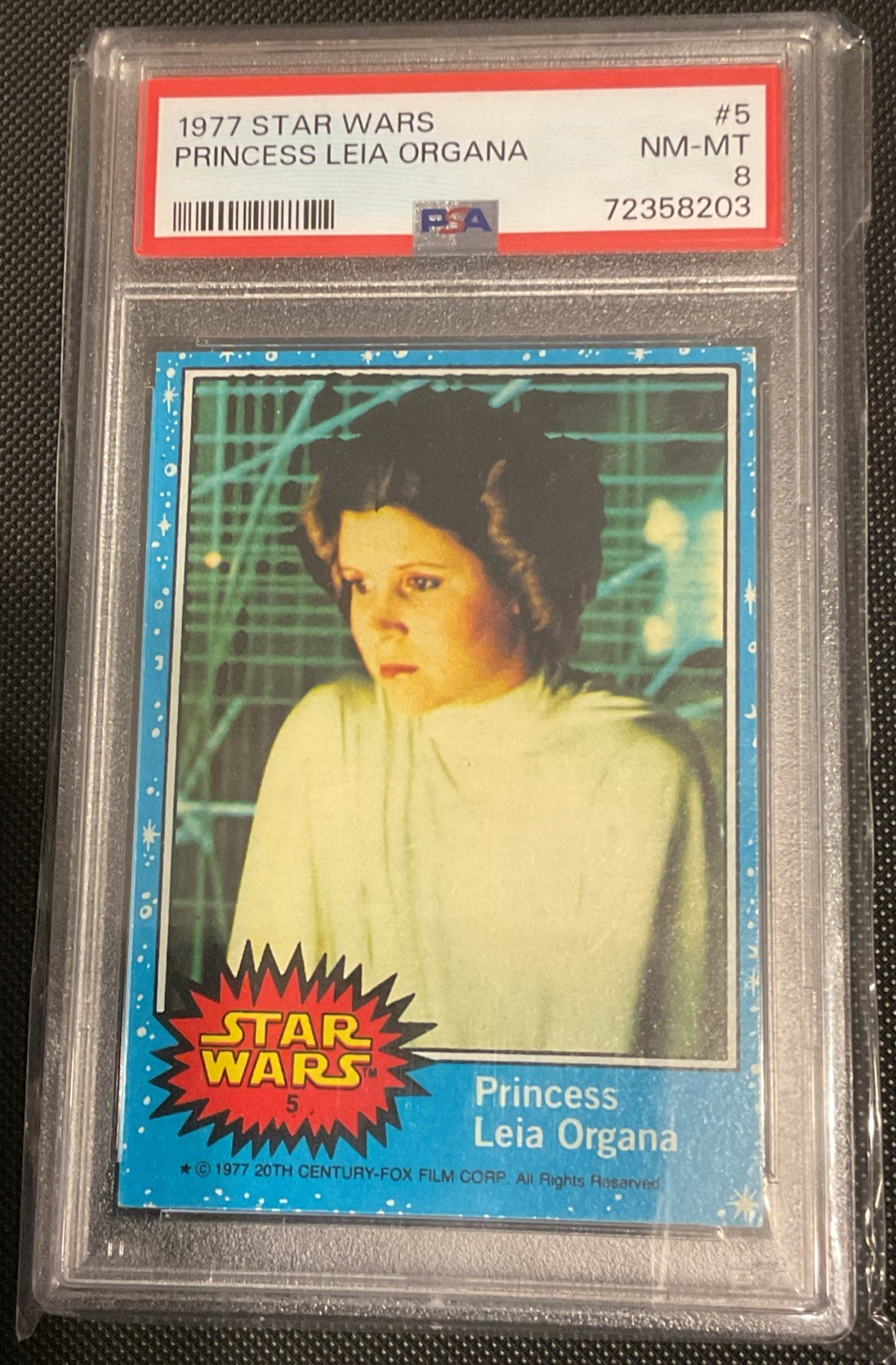 1977 Topps Star Wars #5 Princess Leia PSA 8
