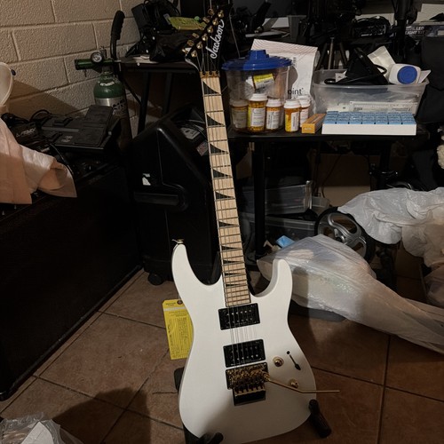 Jackson 2916221576 X Series Soloist Slxm DX Maple Fingerboard Snow White