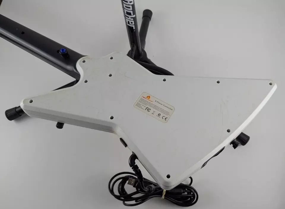 Guitar Hero Xplorer Wired Xbox 360 Controller Tested - Image 4 of 4