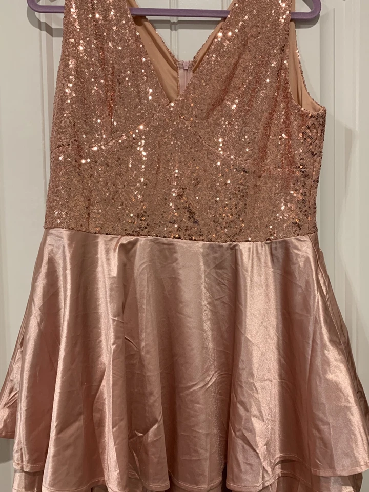 Rosegold Sequin Formal Prom Dress Womens Size XL Satin Layer Skirt Hi Lo Hem - Image 4 of 4