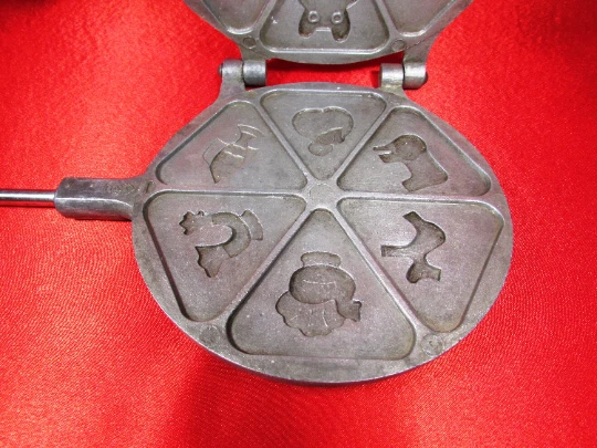 Vintage Soviet Aluminum Iron Press Form for Baking Waffle and cookies Kitchen