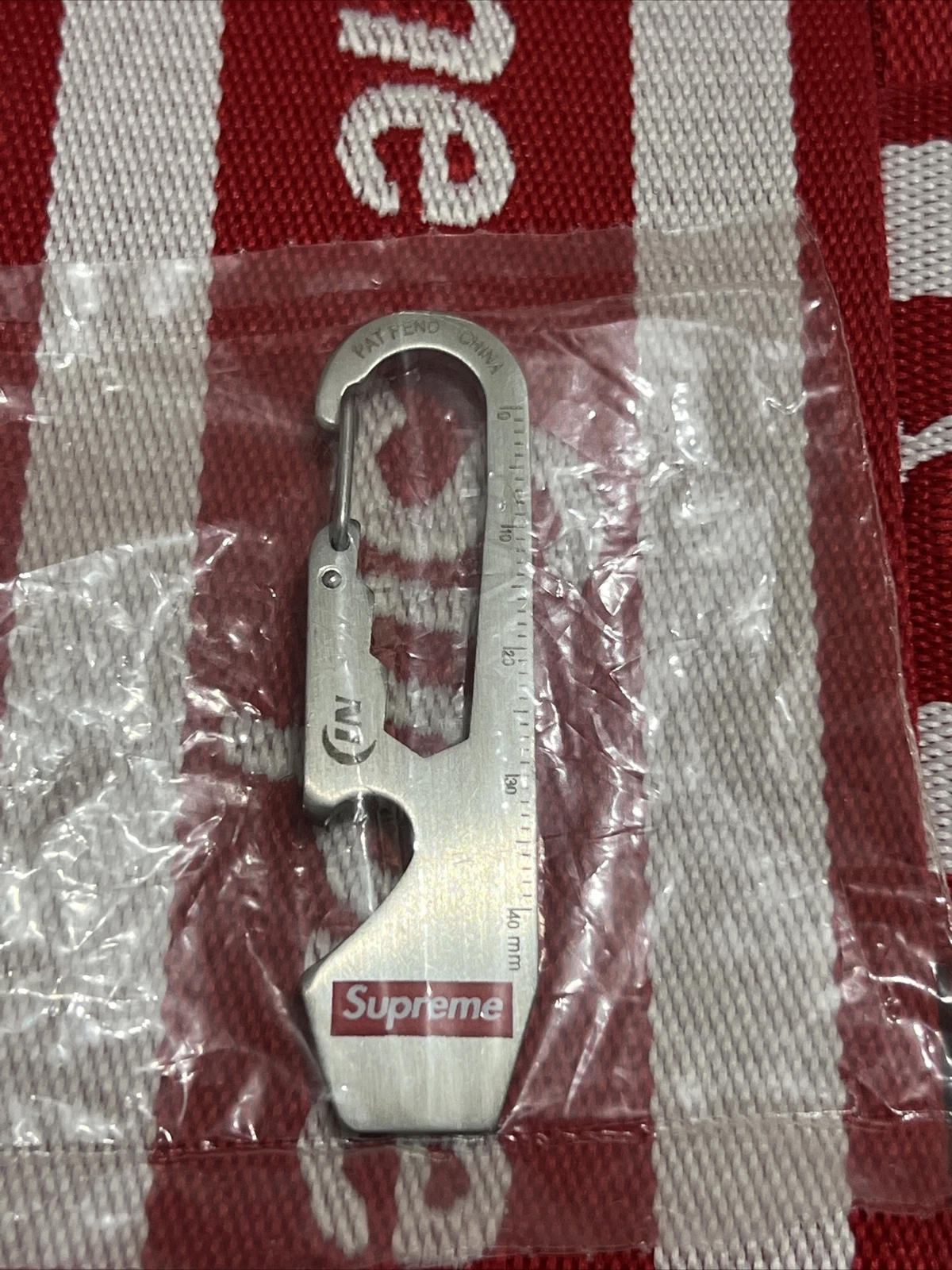 Outil clé suprême !!! SS16 !!! NEUF DANS SA BOÎTE !!!!!100 % authentique !!!!!Super Rare !!!!