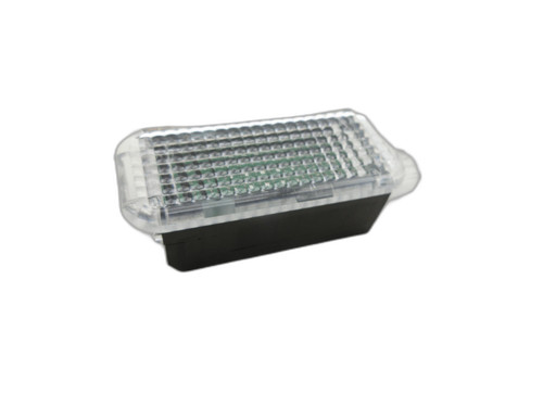 Innenleuchte Innenraumleuchte re vo un für Audi A6 C8 4A 18-23 8J0947409 120tkm