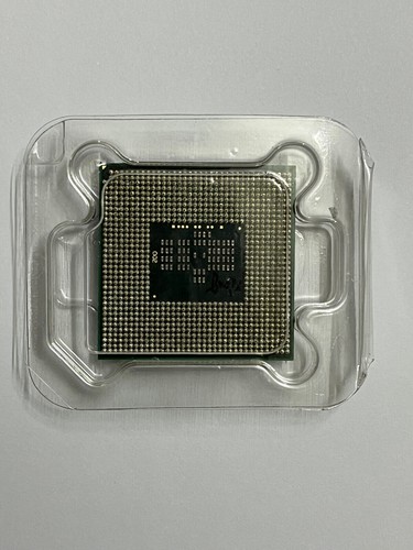 Intel Core i7 720QM CPU 1.6 GHz 6M Quad-Core SLBLY Socket G1 PGA998 Processor - Picture 2 of 4