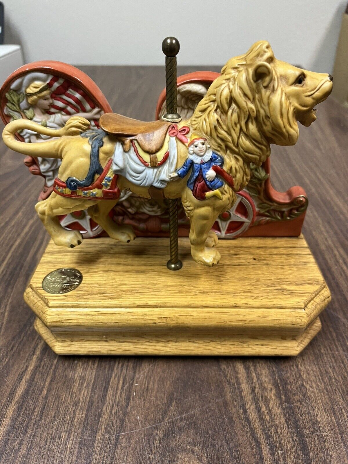 Picture 1 of 6