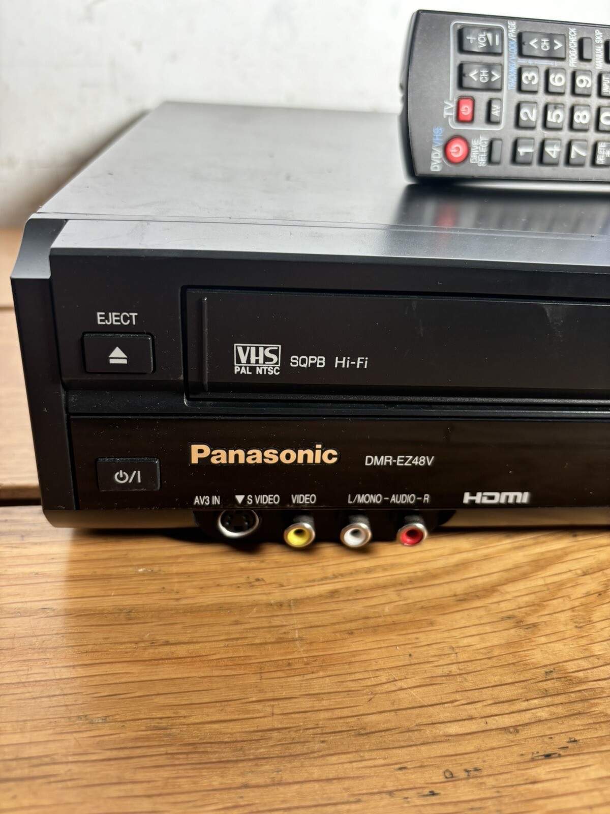 Panasonic DMREZ48V Multiregion DVD VCR/VHS Freeview Combi video