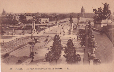 Vintage B/W postcard Paris France Pont Alexandre III Deck Arch Bridge full view