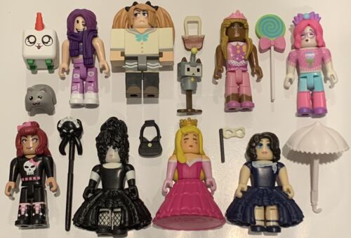 Lot de 8 personnages Roblox Toys Princess Celebrity Collection Star Sorority Rare - Photo 1/3