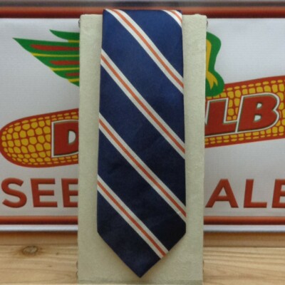 polka dot bow tie drawing