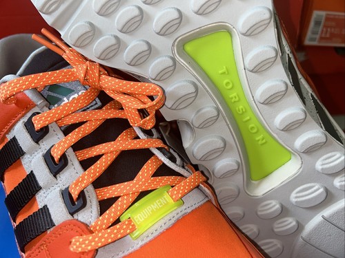 Supporto attrezzatura Adidas 93 Regno Unito taglia 10 arancione nero al dettaglio £150 autentico - Foto 5 di 13