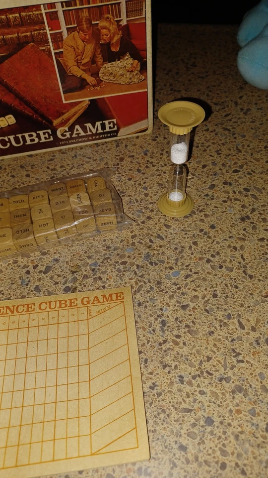 Vintage Scrabble Sentence Cube Game 1971 Selchow & Righter Complete EXCELLENT  - Image 3 of 4