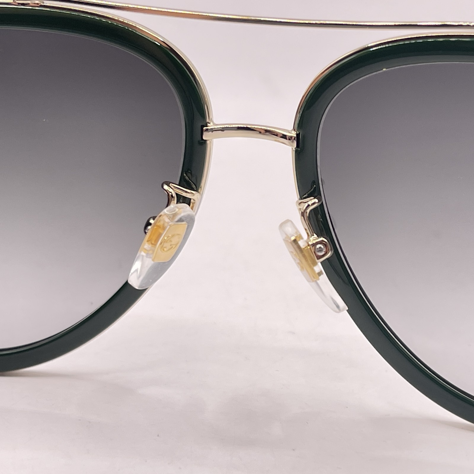 Gucci Mens Double Bridge Gradient Avitator Sunglasses GG0062S Gold Pre-Owned thumbnail 8