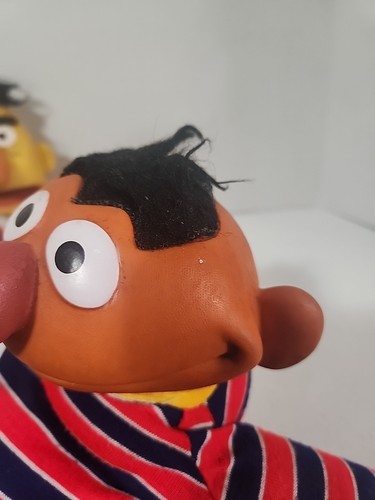 Vintage 1970's Muppets Sesame Street Bert And Ernie Hand Puppets Rubber & Cloth - Picture 7 of 14