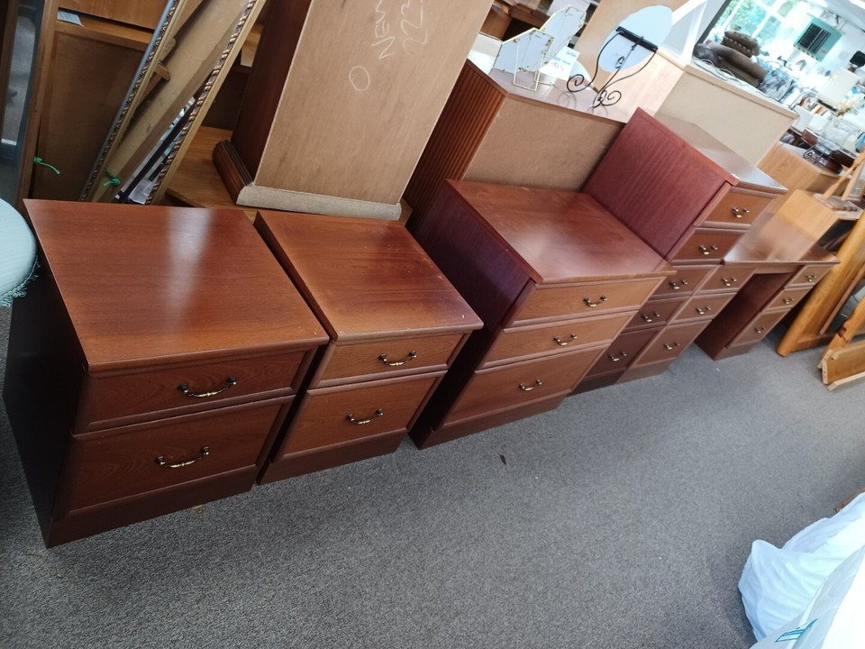 G Plan Bedroom Furniture 5 Piece Set Bedside Table, Desk + Drawers