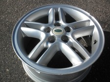 one 18" Land Rover DISCOVERY 18" Wheel, one 18 inches Land Rover DISCOVERY rim