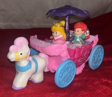 Fisher Price Disney Little People Talkers Princesa Carruaje Carrusel Musical
