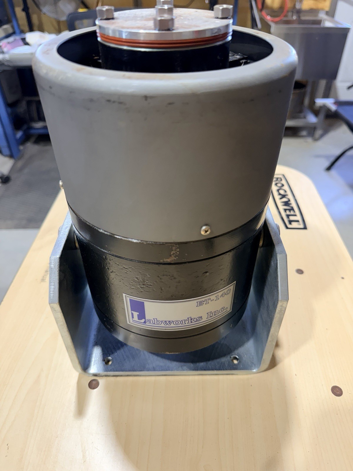 lab works et-140