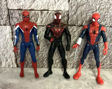 Lote de 3 figuras de acción de Spiderman lejos de casa, Miles Morales y mochila