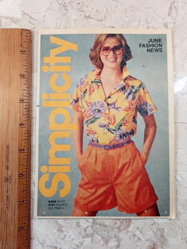 SIMPLICITY June 70s - 80s Fashion News Leaflet Terry Velour Tropical for Sewing - Picture 8 of 9