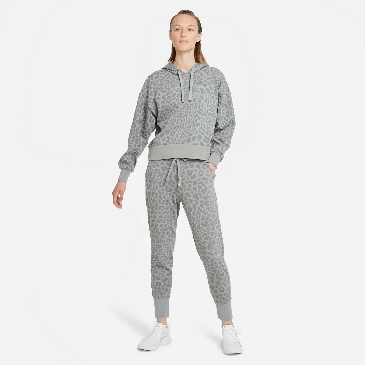 Women's nike dri-fit top get fit jogger