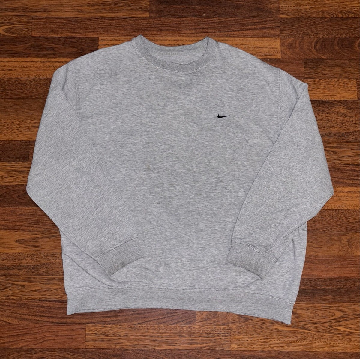 nike sweater mini swoosh