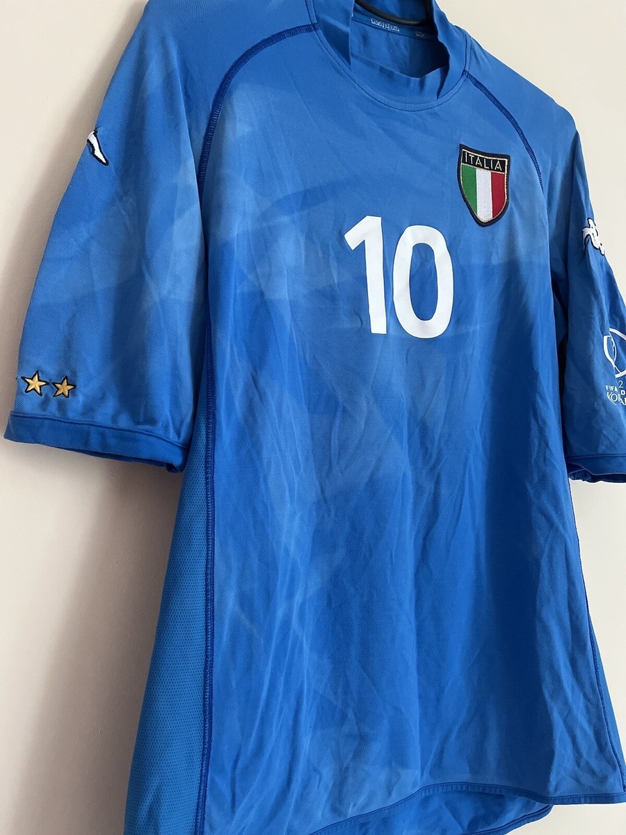 Italy TOTTI 2002 World Cup Home Football Shirt Soccer Jersey Italy TOTTI 2002 World Cup Home Football Shirt Soccer Jersey