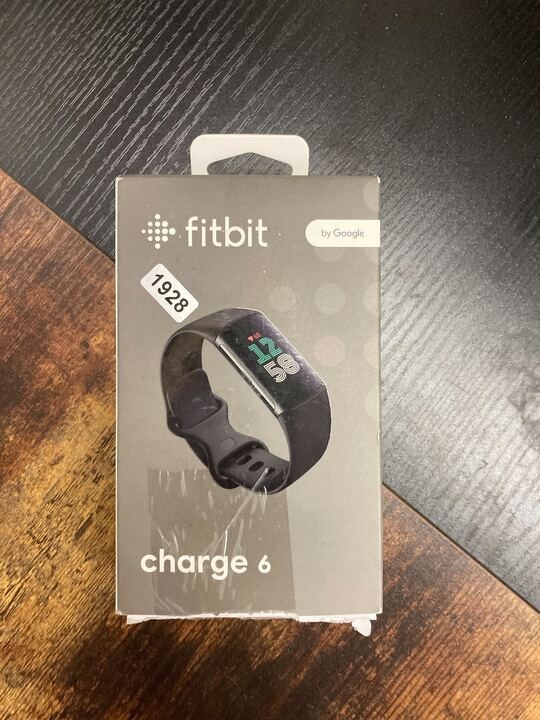 Fitbit Charge 6 Fitness Tracker - Black - NM