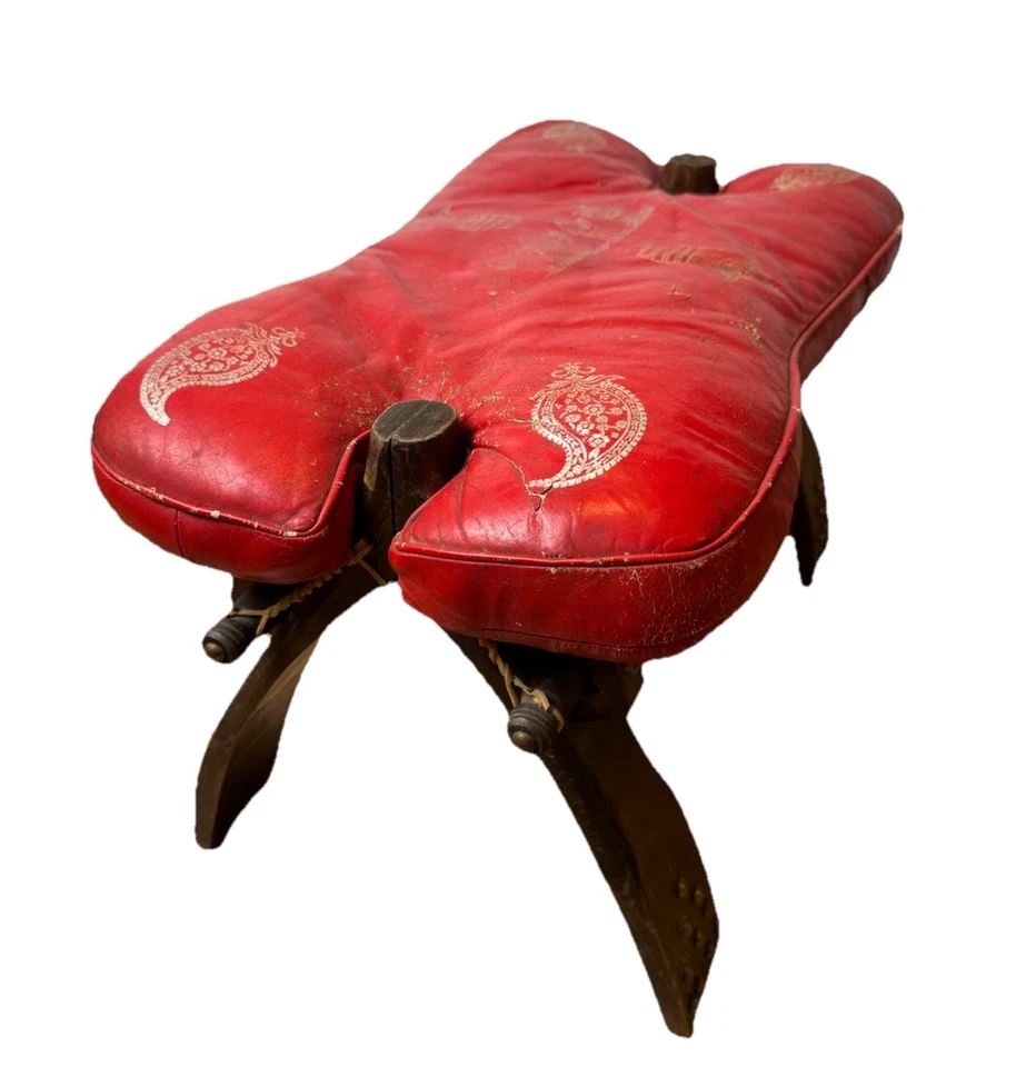 Vintage red leather camel saddle ottoman footstool W/original ornate pad - Image 3 of 4