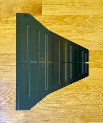 Log Periodic UHF Directional PCB Antenna with SMA Connector for EMI Test & RF