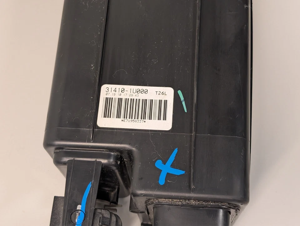 2010-2012 HYUNDAI SANTA FE, 2011-13 KIA SERENTO FUEL VAPOR CANISTER 31410-1U000 - Image 3 of 4