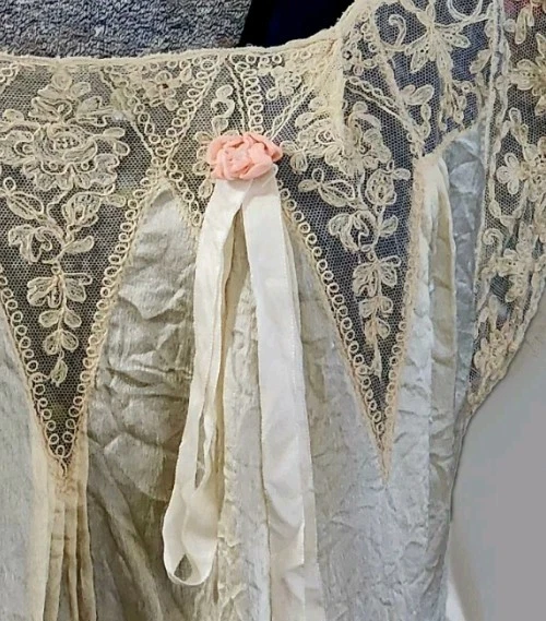 Antique 1900's Edwardian Silk Nightgown/ Dress w/ Lace Embroidery Gift S-L - Image 4 of 4