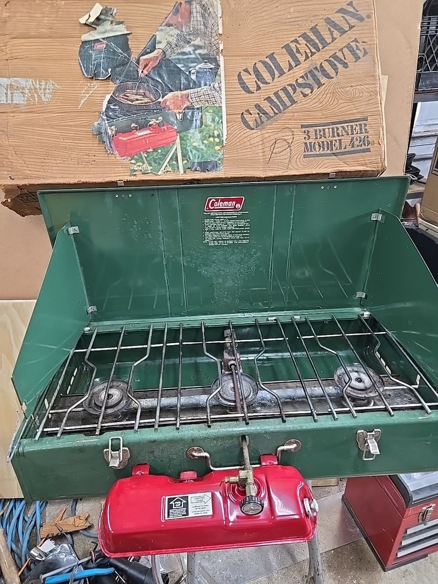 Vintage Coleman Camp Stove - Model 426E - 3 Burner - Un