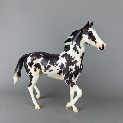 Breyer fest 2018 By A Nose Breyer Traditional Special Run 1,400