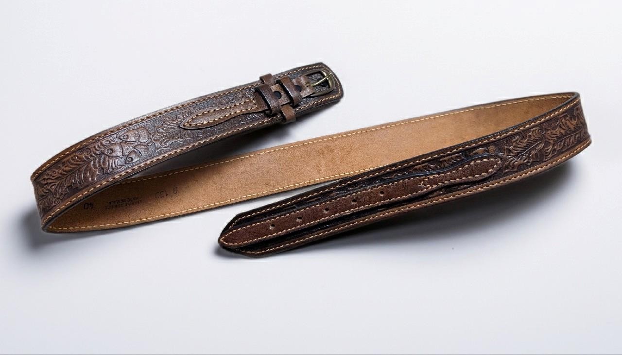 vintage USA made RANGER buckle belt 38 leather TOOLED western ACORNS cowhide