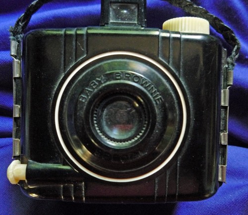 Appareil Photo Vintage Eastman Kodak Bullet N°139 En Bakélite