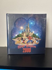 Vintage Disney Magic Kingdom 2000 Photo Album 2 Ring Binder 50 Pages 4x6 Photo