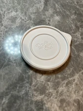 Pampered Chef Just A Pinch White Spout Prep Bowl LID ONLY 2-3/8” Diameter