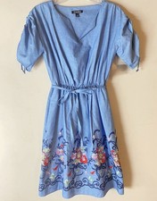 Roz & Ali 16 Dress Blue Chambray Floral Embroidery Peasant Cottagecore Boho