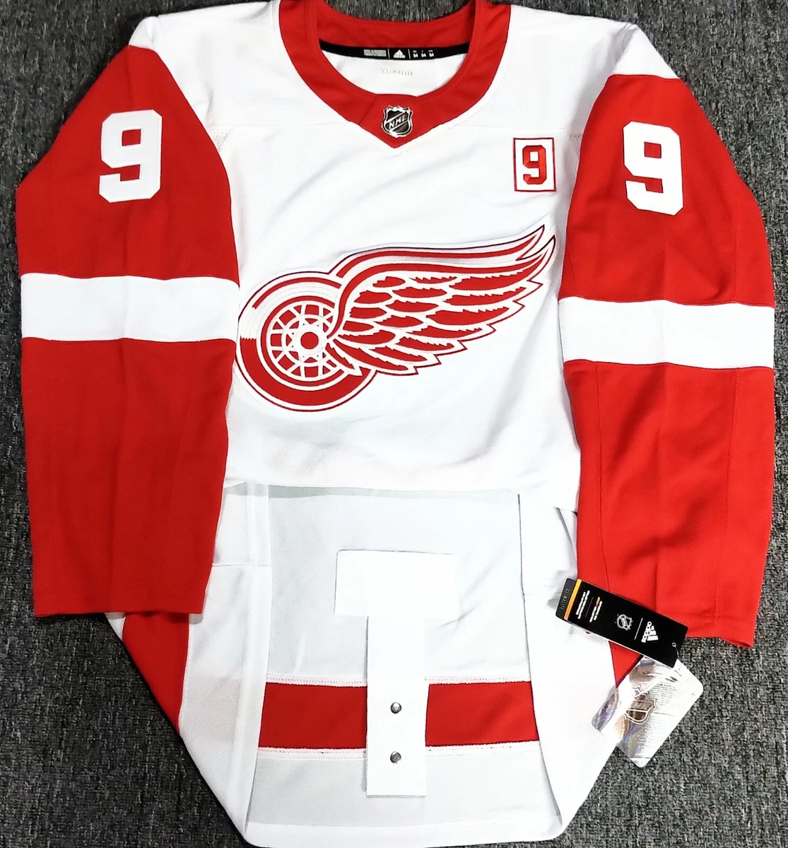 9 on cheap red wings jersey